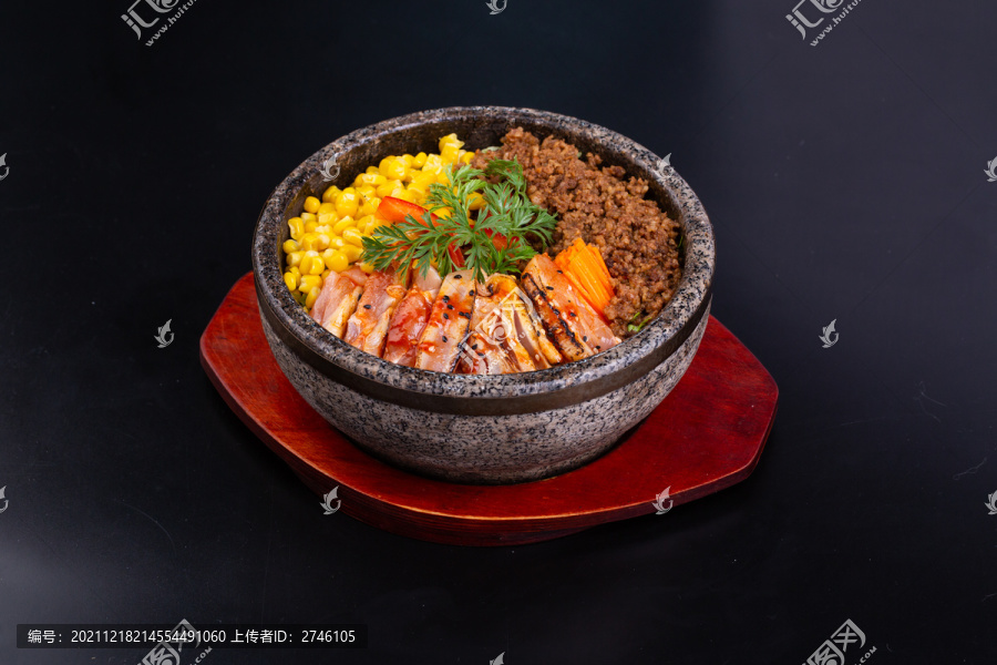 肉末石鍋拌飯