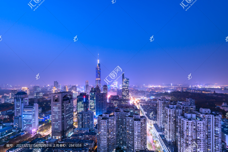 中国南京的城市CBD建筑夜景