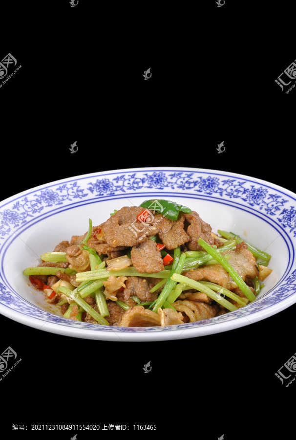 芹菜炒肉