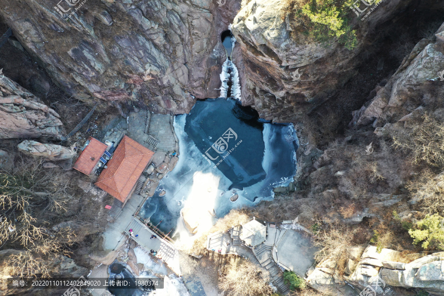 崂山冬季北九水冰瀑