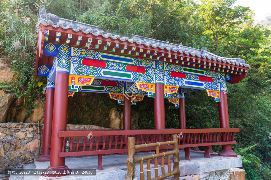 平南北帝山旅游风景区休息亭