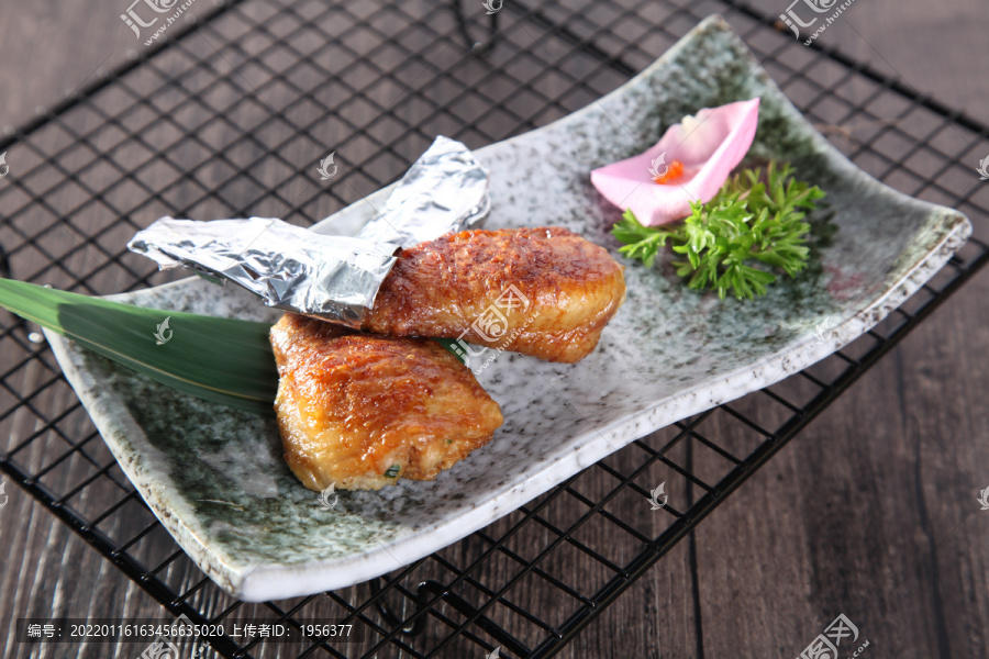 鸡翅饺子