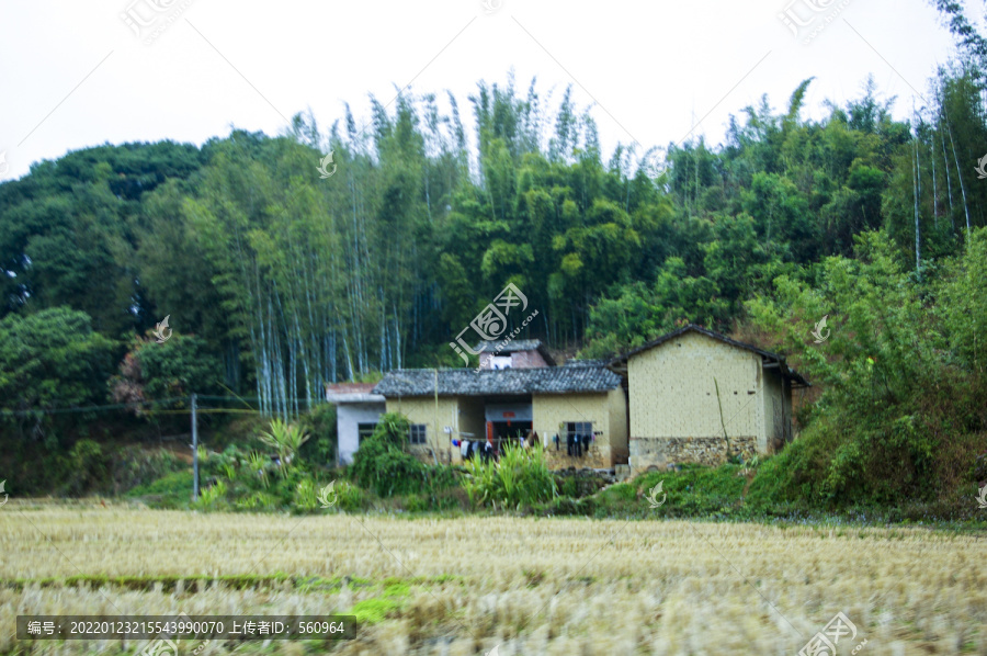 旧山村农舍