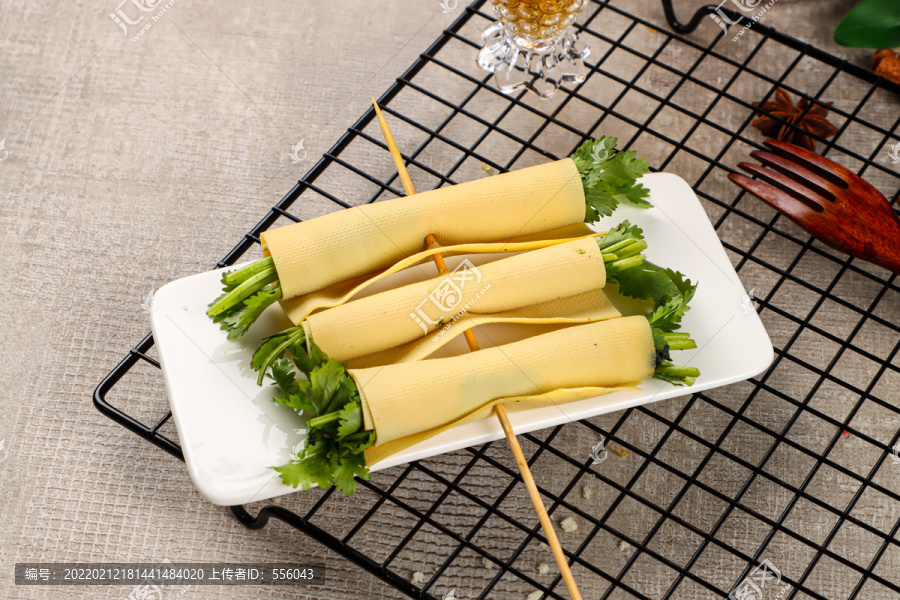香菜卷