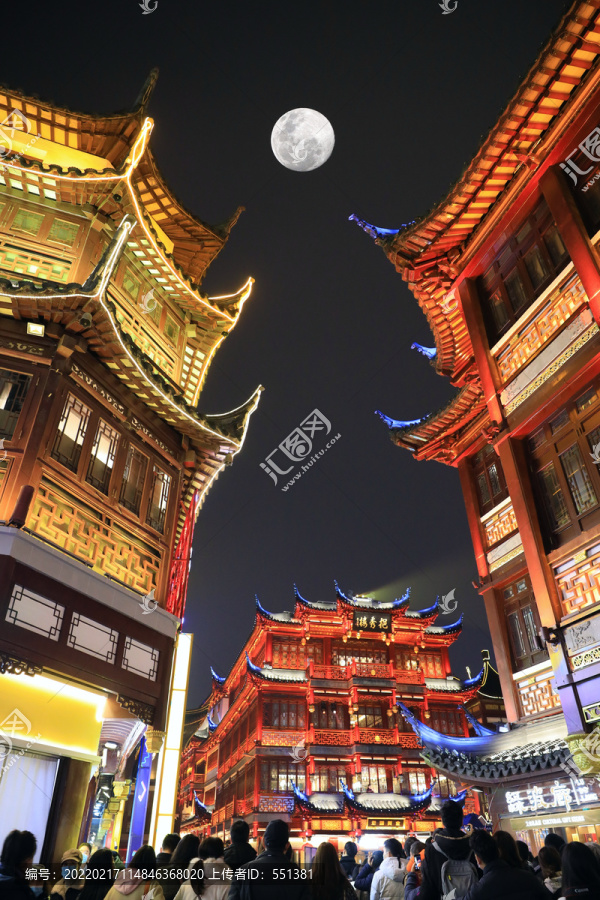 上海城隍庙夜景月亮