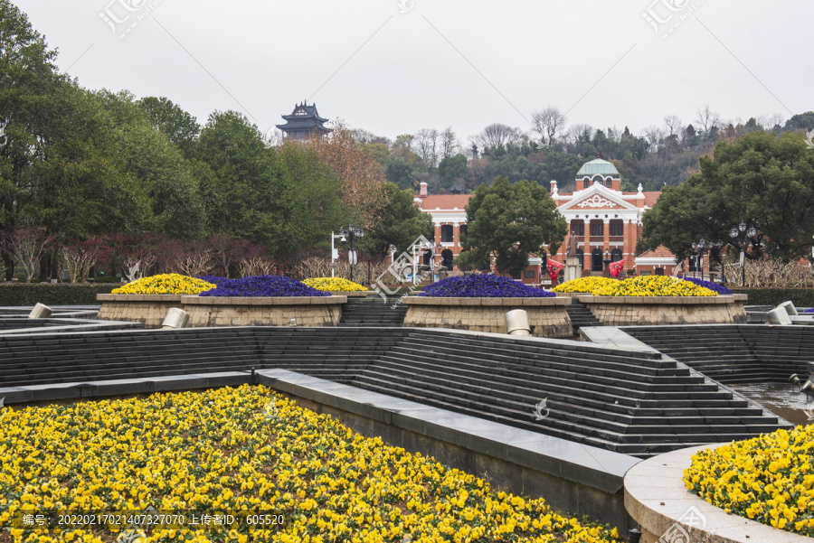 中山公园黄鹤楼公园