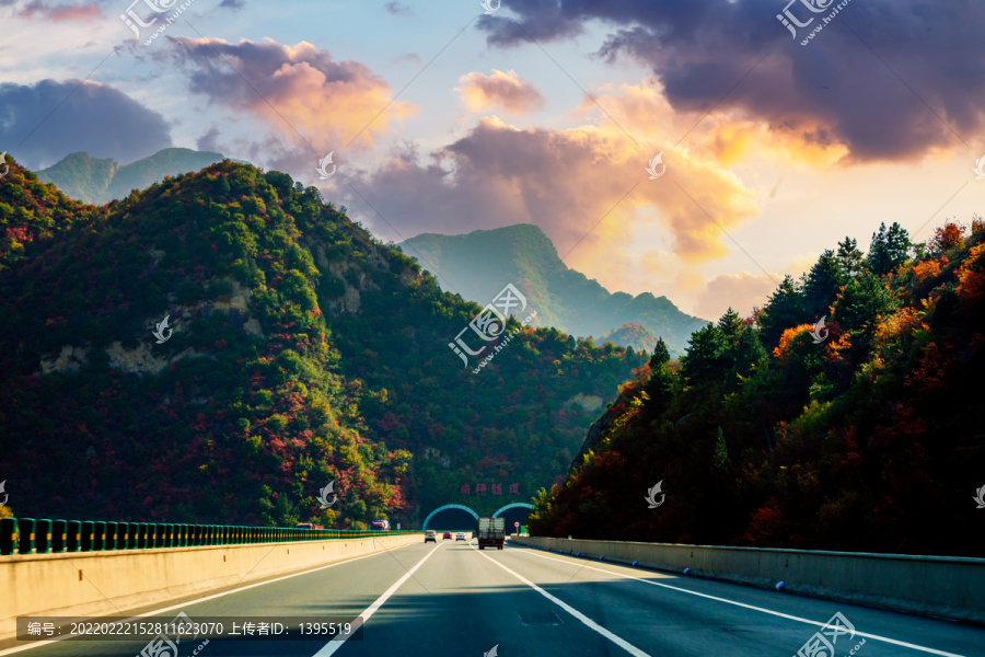 高速公路隧道