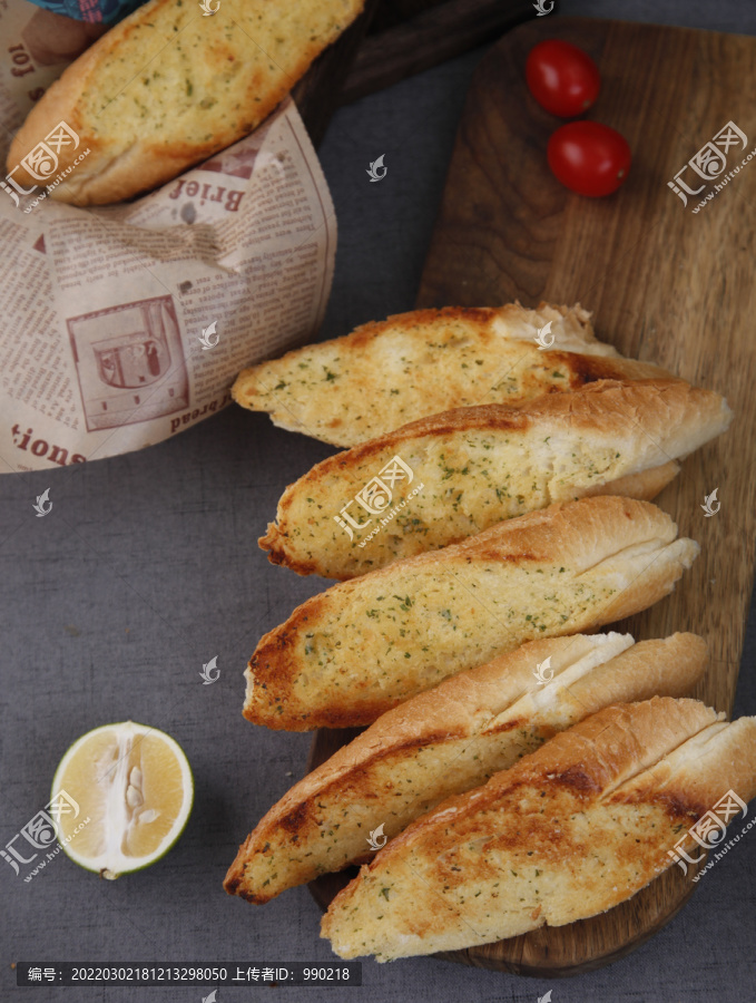 蒜香面包
