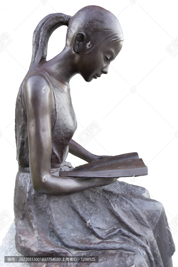 女孩读书雕塑