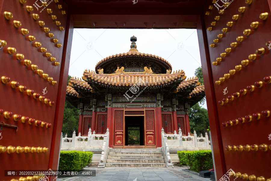 北京故宫建筑御花园