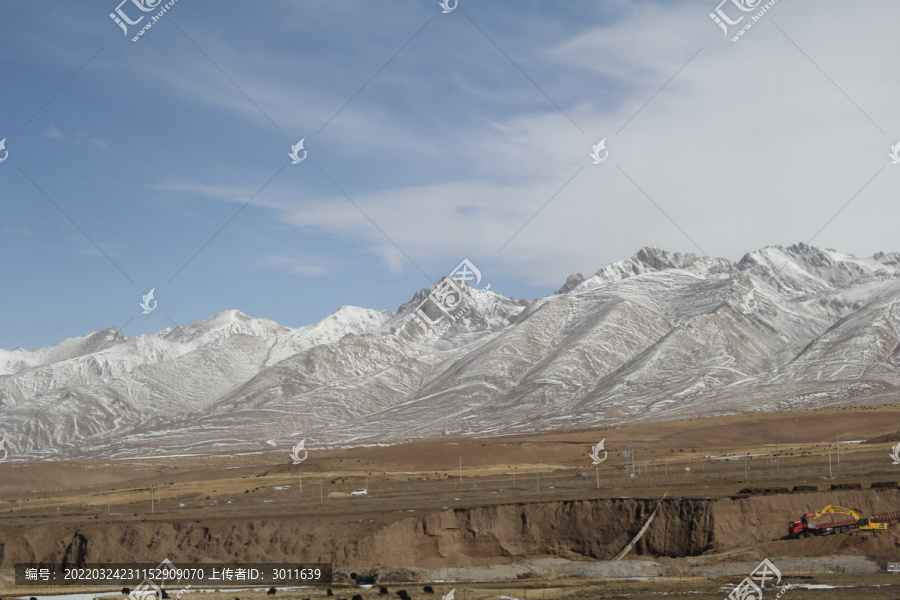 雪山山脉