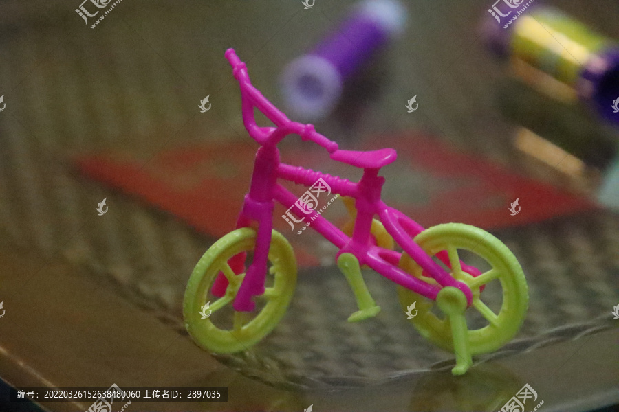儿童玩具自行车