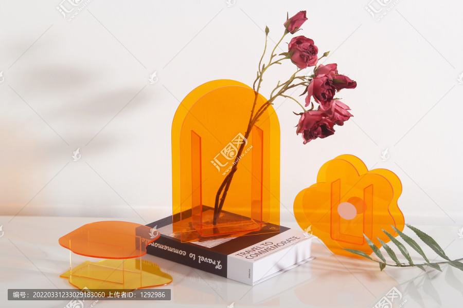 橙色亚克力花瓶