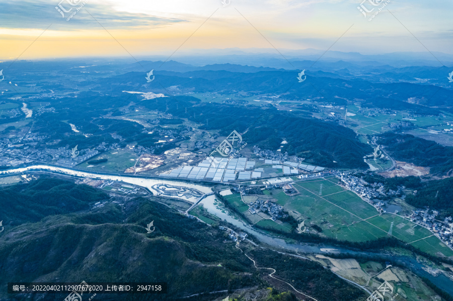 江西上饶横峰岑山航拍风光