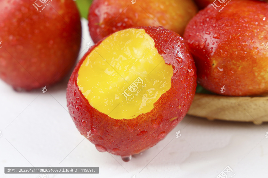 黄肉油桃