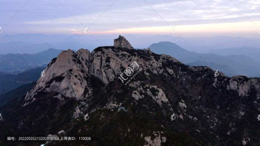 天柱山山脉