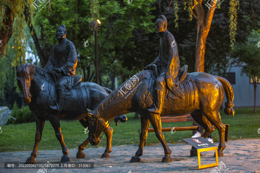 曲江遗址公园骑马雕塑