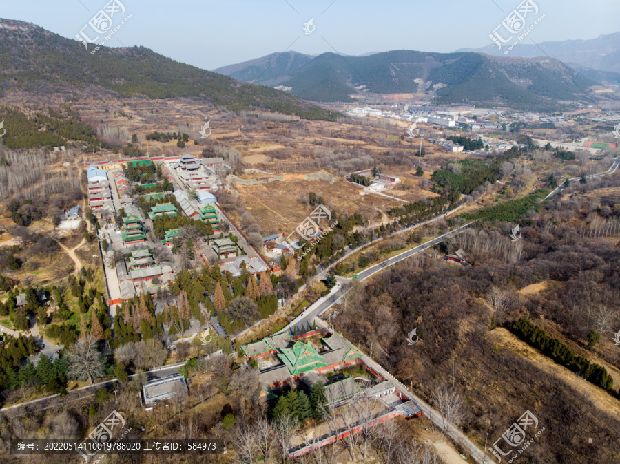 航拍河南郑州登封嵩山少林寺