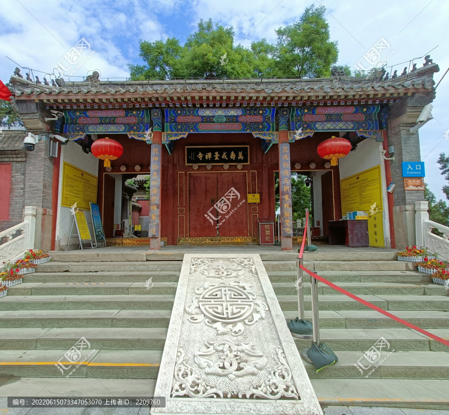 戒台寺大门