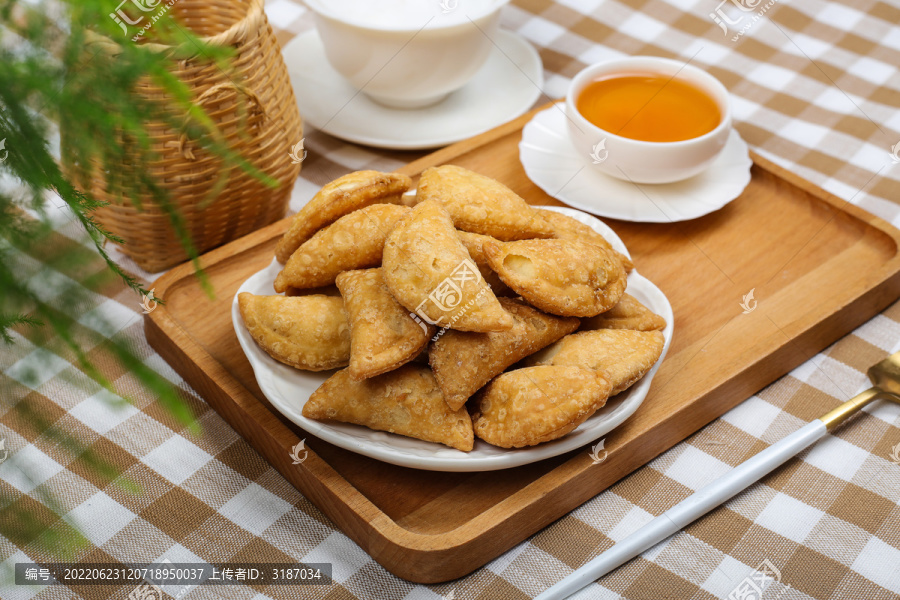 酥脆潮汕小吃酥饺