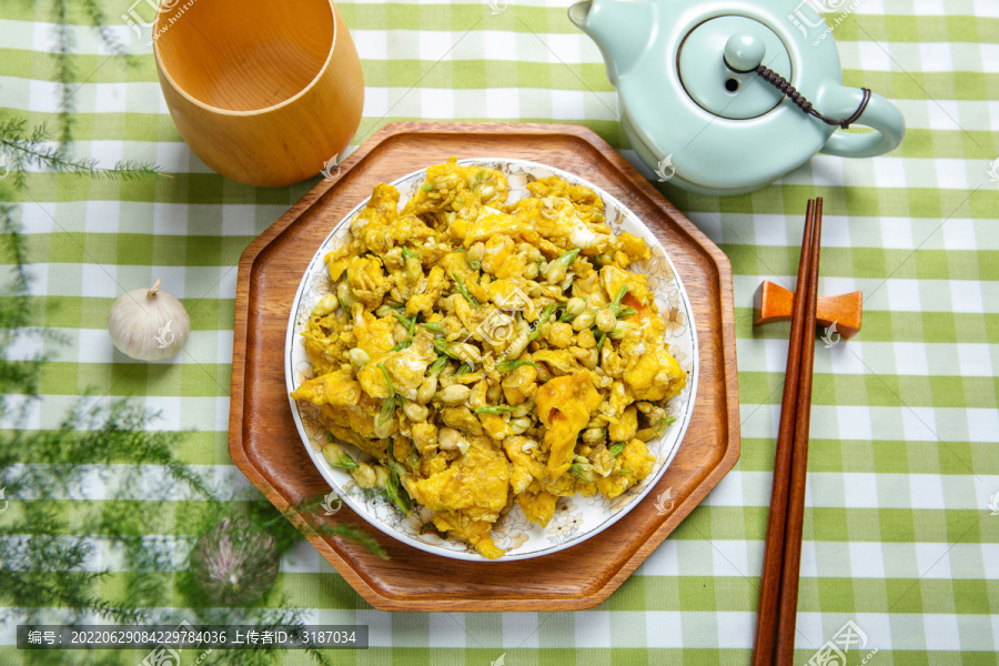 清香茉莉花炒鸡蛋