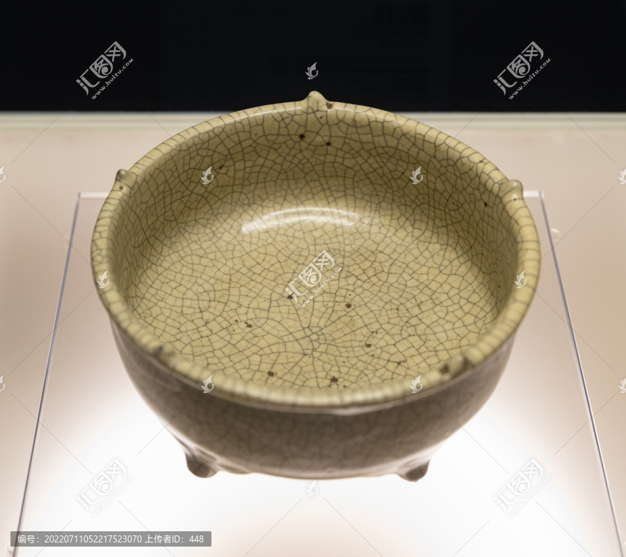 南宋哥窯五足洗