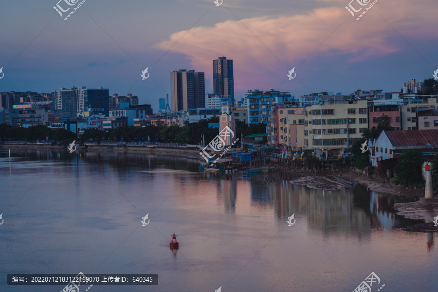 黄昏下南浦二桥的风景