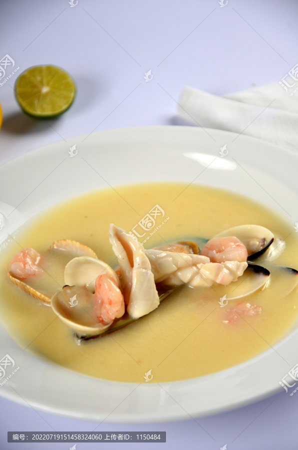 西式海鲜浓汤