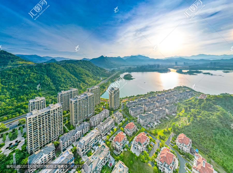 高端湖景高层排屋别墅住宅区