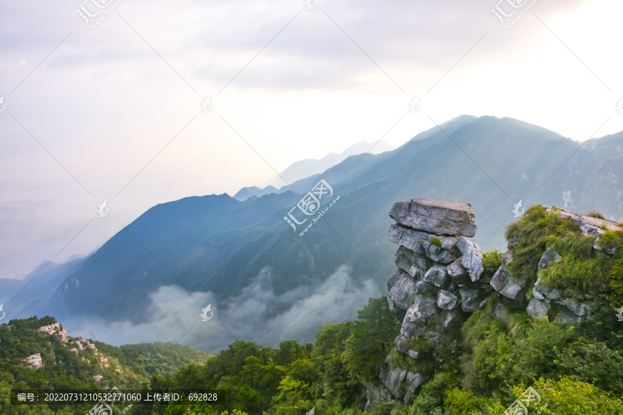 庐山骆驼峰