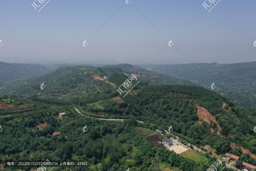 航拍洪庆山秦岭骊山