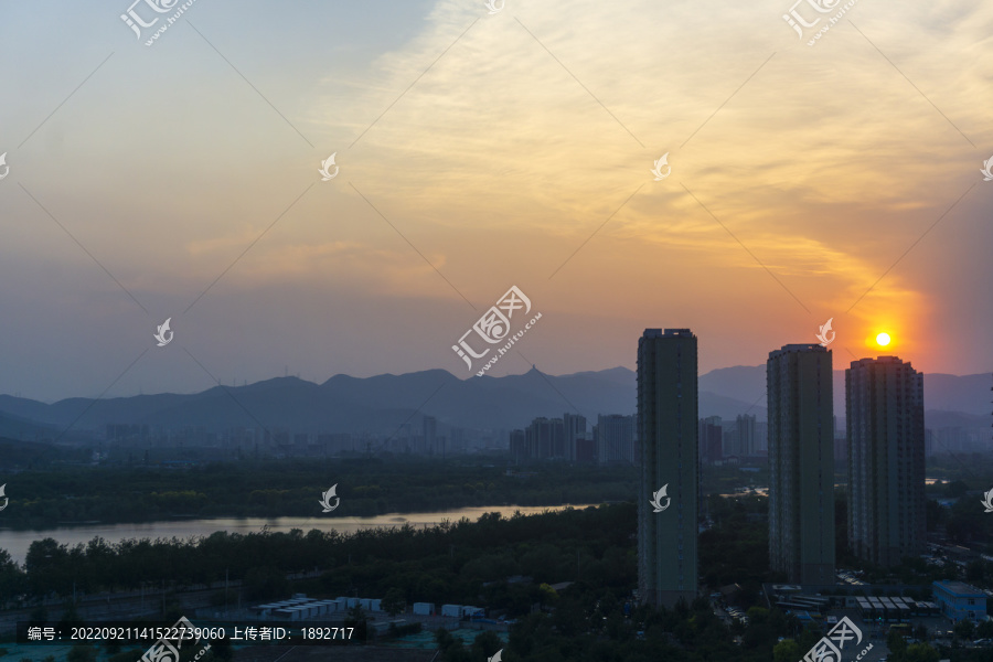 北京西山黄昏