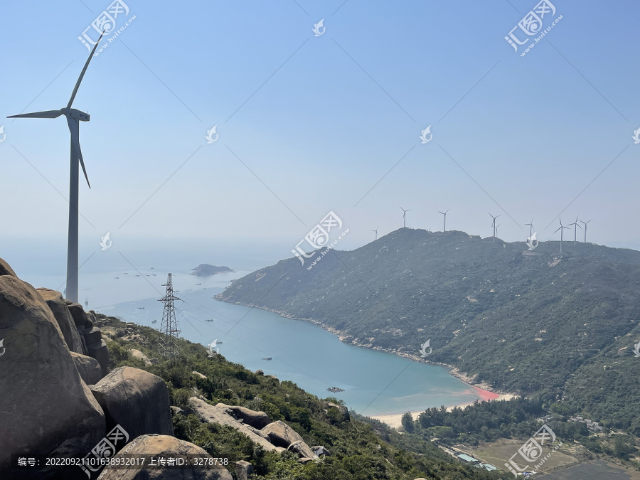 山顶风景海景风车山海岛大海