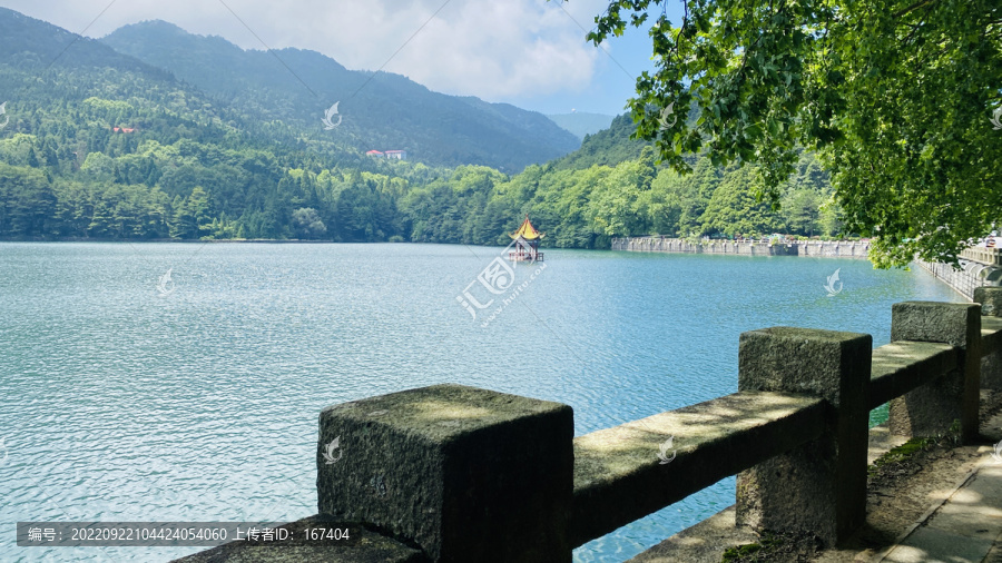 江西庐山如琴湖