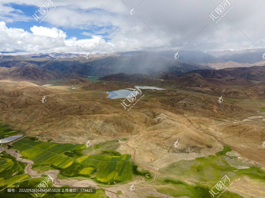 西藏日喀则昂仁县卡嘎镇航拍