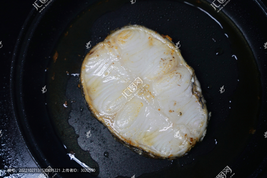 法国银鳕鱼烹饪过程