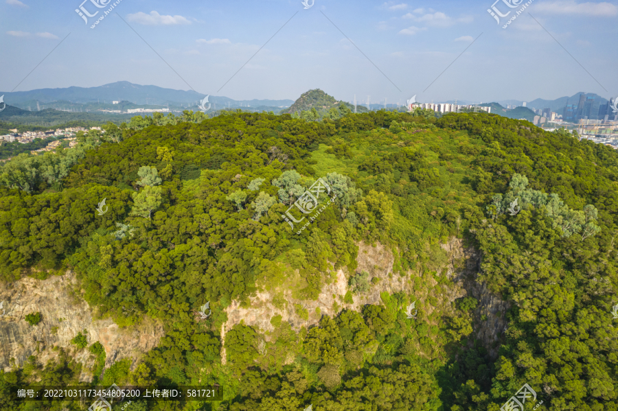 深圳宝安区企龙山公园