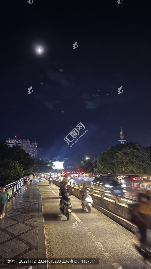 西双版纳澜沧江大桥夜色