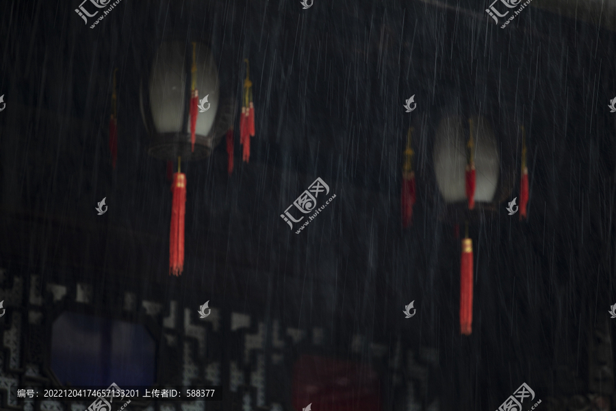 江南古建筑中式灯笼雨季雨滴