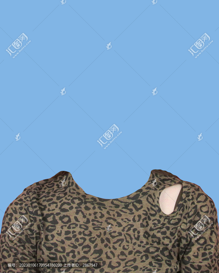 豹紋圓領(lǐng)T恤