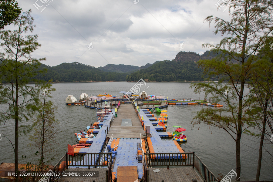 福建泰宁大金湖风光