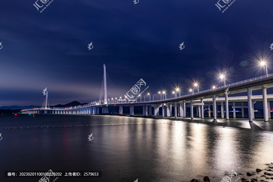 深圳湾跨海公路大桥夜景