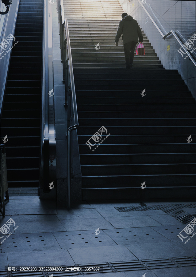 攀爬人生的阶梯
