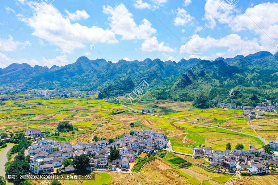 水墨山水