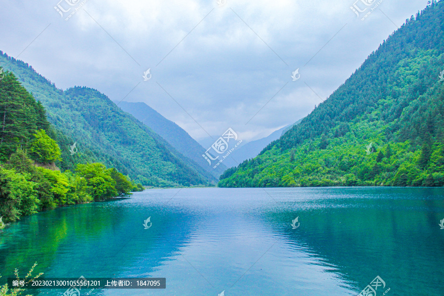 九寨沟犀牛海