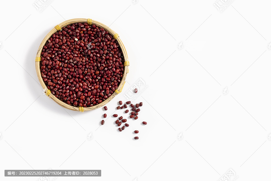 红豆粗粮食材白底图