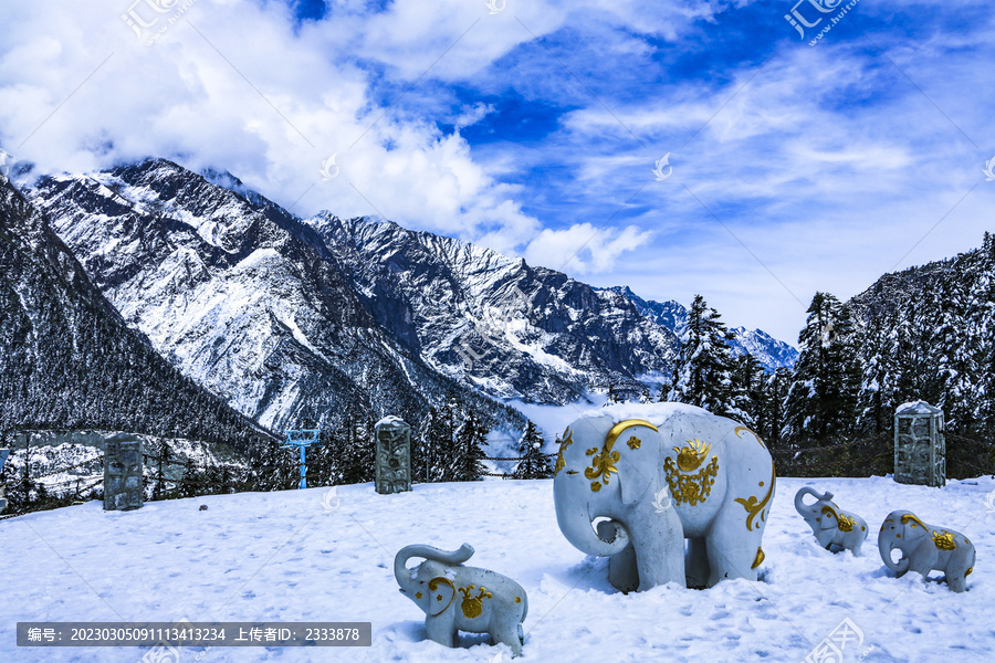 玉龙雪山