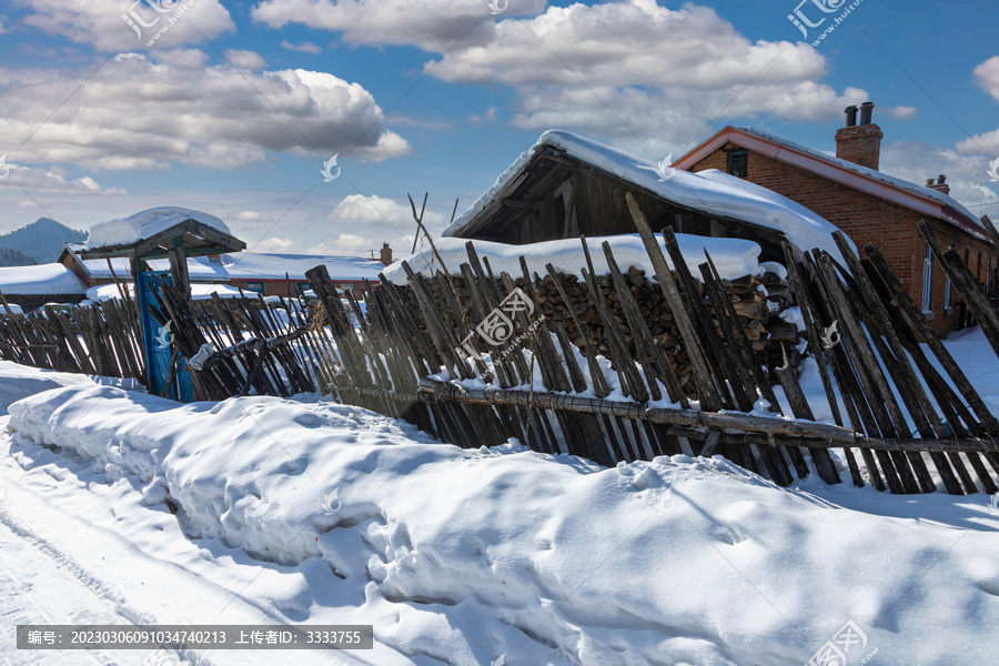 冬天雪村风光