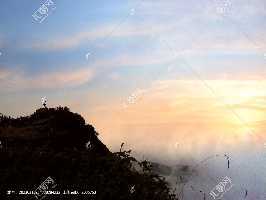 峨眉山