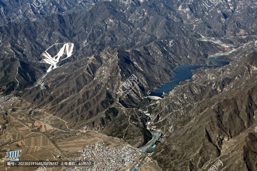 俯瞰北京怀柔青龙峡水库